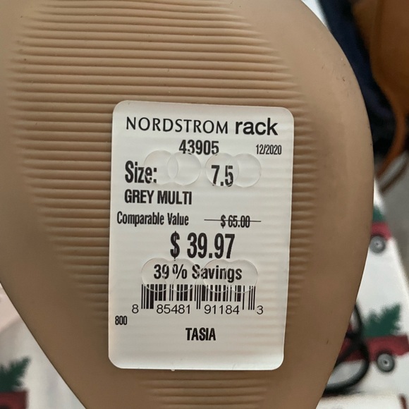 Snake Print Heels - Picture 7 of 7